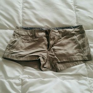 American Eagle khaki shorts